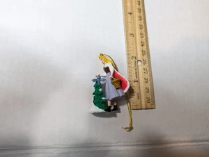 DISNEY Bella Durmiente ENESCO Miniatura Adornos Puente Árbol Navidad PVC - Imagen 1 de 6