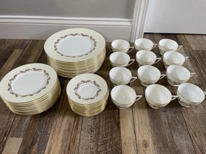 Minton Gold Laurentian Bone China Geschirrset 47 Teile England H5184 - Bild 1 von 6