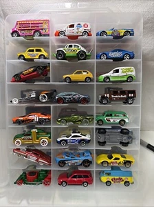 Riesiges Konvolut 48 Matchbox/ Hot Wheels, im Koffer. Sehr guter Zustand - Bild 1 von 13