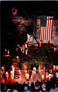 Postal Dells Salute to Flag bailes ceremoniales nativos americanos de Wisconsin - Imagen 1 de 2
