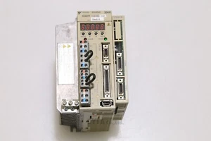 YASKAWA usado SGDH-10AEY291, JUSP-LD001A VER.00000 1 kW SERVOPACK DRV-I-3805=9D18 - Imagen 1 de 14