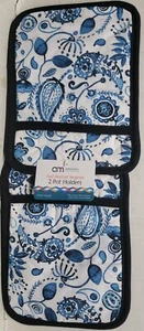 Set Of 2 Heat Resistant Pot Holders w/Neoprene back(7x9")BLUE FLOWERS,PAISLEY,AM - Picture 1 of 6