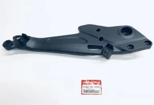 Plate front right HONDA CB 1100 X 11 2000-2003 - Picture 1 of 7