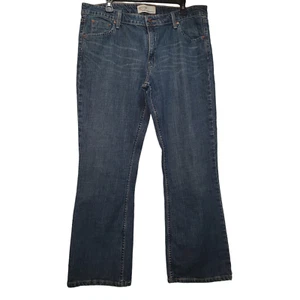 Jeans de mezclilla Levi Strauss Signature tiro bajo corte bootcut Misses 18 tiro medio corto - Imagen 1 de 7