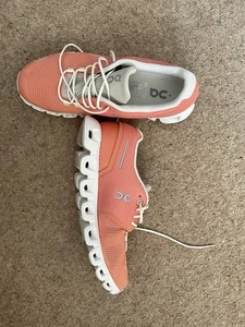 On Cloud 5 Women’s Trainers UK 6 - Picture 1 of 3