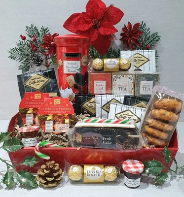 NEW ENGLISH TEA / MRS CRIMBLE'S / WHITAKERS CHOCOLATIERS LUXURY SHARING Christmas Gift Hamper Friends Family Neighbours
