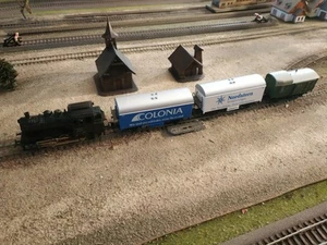 Märklin - Märklin, Dampflok 8900 mit drei Lieferwagenwagen, Spur HO - Bild 1 von 16