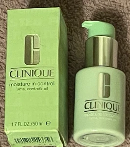 Clinique Moisture In Control Hydrating Firms Controls Oil 1.7 Fl (80% Full) RARE - Picture 1 of 8