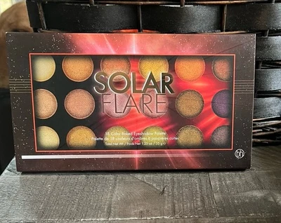 BH Cosmetics 18 Color Baked Eyeshadow Palette - Image 1 of 4