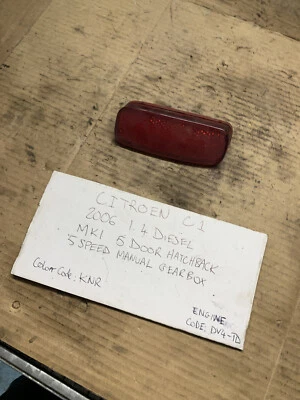 CITROEN C1 MK1 2006 1.4 DIESEL NR LEFT SIDE REAR BUMPER REFLECTOR BRAKE LIGHT - Image 1 of 4