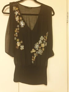 Seduce sheer top with sequin flower detail size 10 - Picture 1 of 6