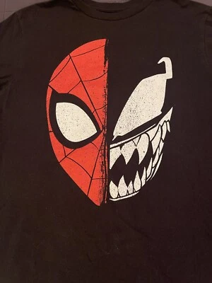 Marvel Big Youth' Spider-Man Venom Split Face Graphic Print T-Shirt 2X (18) - Image 1 of 4