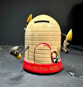 Vintage Billy Bee Honey Coin Bank - Made in Japan - 3 Bees - Picture 1 of 7