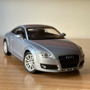Audi TT 1/18 Ultra Rare Minichamps - Picture 1 of 12