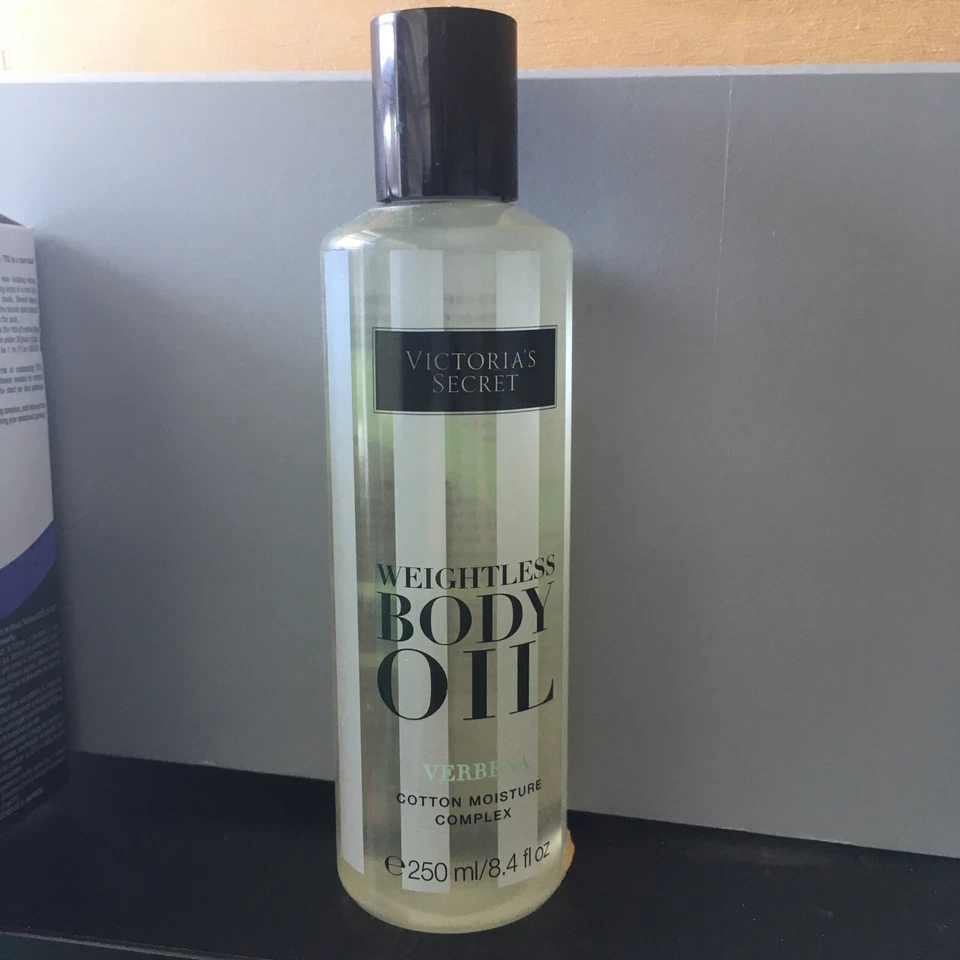 Aceite corporal sin peso Victoria's Secret complejo hidratante de algodón VERBENA 8,4 fl oz Foto 1 de 2