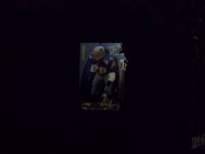 1997 STADIUM CLUB # T2A CURTIS MARTIN TRIUMVIRATE DIE-CUT NEW ENGLAND PATRIOTS - Picture 1 of 2