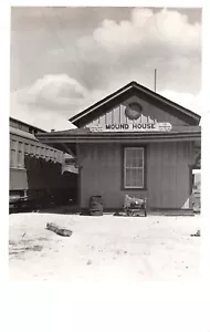 RAILROAD DEPOT, MOUND HOUSE, LYON COUNTY NEVADA, VINTAGE 5 x 7 PHOTO (EB2) - Picture 1 of 2