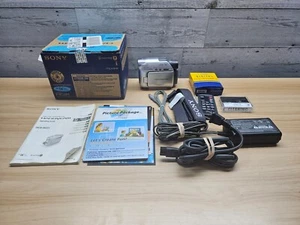 SONY HANDYCAM DCR-HC21 VIDEO CAMERA RECORDER - FOR PARTS & ACCESSORIES - Bild 1 von 13