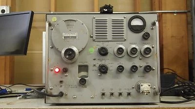 Generador de señal de modulación FM de onda cuadrada bobina HP 628A SHF a 21 GHz  Foto 1 de 2