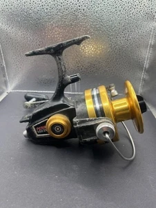 Penn 750 SS Fishing Reel - High Speed 4.6:1 Good Working Reel. paint flaws - Picture 1 of 10