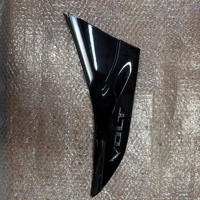 Guardabarros izquierdo Chevrolet Volt 2016-2019 moldura 23410380 Foto 1 de 4