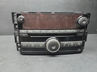 2007 2008 2009 2010 Saturn Sky OEM Radio 15948457 AM FM CD  - Image 1 of 4