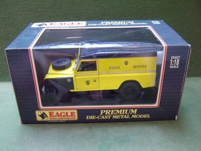 Eagle Collectibles Escala 1:18 Land Rover Serie III 109 AA Rescate 440100 EN CAJA Foto 1 de 4