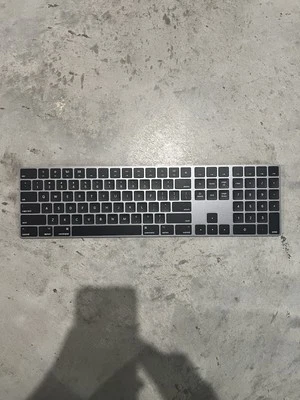 Apple Magic Wireless Keyboard A1843  - Space Gray EXCELLENT (NO BOX or cables) - Image 1 of 4