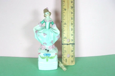 Tape Measure Germany Lady Dancing #15664 4" tall Cover