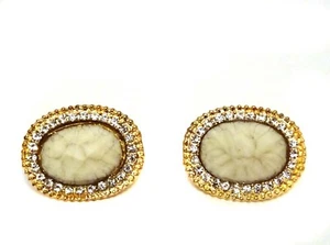 CLIP-ON EARRINGS CREAM ACCENT STONE AND CRYSTAL EARRINGS 1 INCH GOLD TONE - Picture 1 of 2
