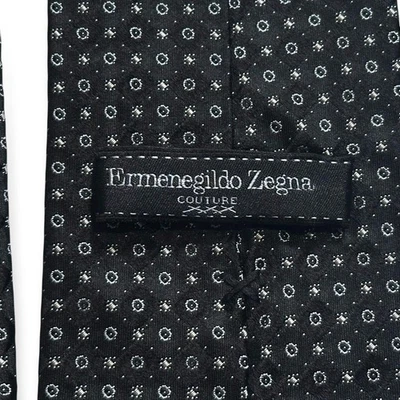 Corbata de seda Ermenegildo Zegna negra 100% usada excelente estado Foto 1 de 4
