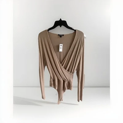 Body Express Acanalado Cuello en V Envolvente, Tostado Claro, Talla M, Nuevo con Etiquetas Foto 1 de 4