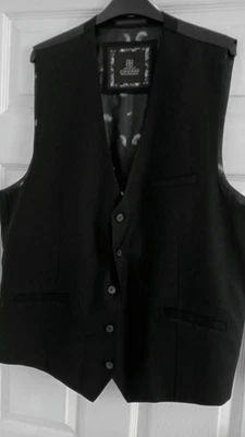 Mens HOUSE OF CAVANI waistcoat Size 2XL (50R) *mint* - Image 1 of 4