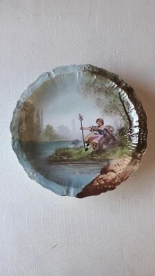 Assiette Décorative Ancienne à Suspendre en Porcelaine de Limoges Collection  - Photo 1/4