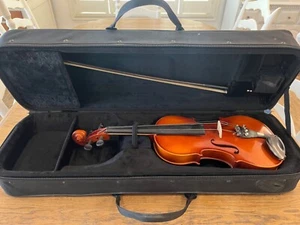 Vintage Mozart Violin By Meisel 3/4 With Bow & Pro Tec Case - Missing Strings - Picture 1 of 14