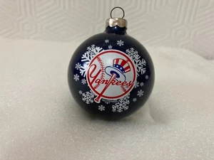 Used New York Yankees Glass Christmas Ornament Dark Blue Snowflake Bat Top Hat - Picture 1 of 5
