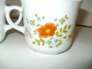 Juego de 2 tazas de té/café Corelle Spring Bouquet - Imagen 1 de 3