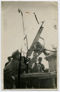 WWI Photo Shooting from a Colt machine gun at an airplane, russian army - Picture 1 of 2