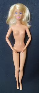 Mattel Happy Family Baby Arzt Dr. Barbie Puppe 2002 - Bild 1 von 11