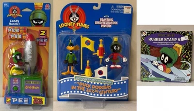 Looney Tunes Marvin the Martian 90's Figures, Stamp Kit & Pez Candy Handler WB - Image 1 of 4