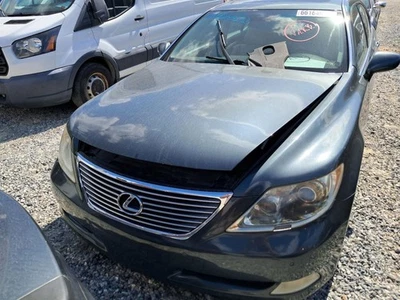 Radiator RWD Fits 07-17 LEXUS LS460 4771944 - Изображение 1 из 4