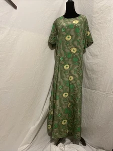 Vintage Awesome Wear Dress Size 2X Made In The USA Green Floral - Picture 1 of 12