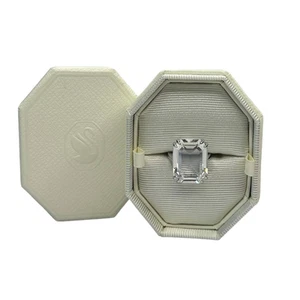 Anillo de cóctel Swarovski Mesmera corte octágono, blanco, chapado en rodio 8 EE. UU. - Imagen 1 de 10