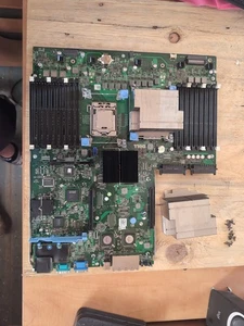 Scheda madre di sistema Dell 00NH4P per PowerEdge R710 con 2 X5660 e dissipatori - Foto 1 di 13