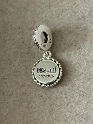 New Genuine Pandora Great Britain Exclusive London Skyline Dangle Charm 792018 - Image 1 of 2