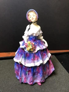 Estatuilla Royal Doulton Irene HN1952 RARA Variante Púrpura Fechas a 1942 Excelente - Imagen 1 de 10