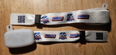 Pulsera iluminada New York Giants 100 temporadas SGA vs. Cowboys TNF 26 de septiembre de 2024 Foto 1 de 3