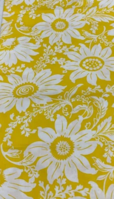 MAYWOOD STUDIO - LUNA #7871 - FLORAL AMARILLO Y BLANCO POR FUENTE GAIL - POR LA YD Foto 1 de 3