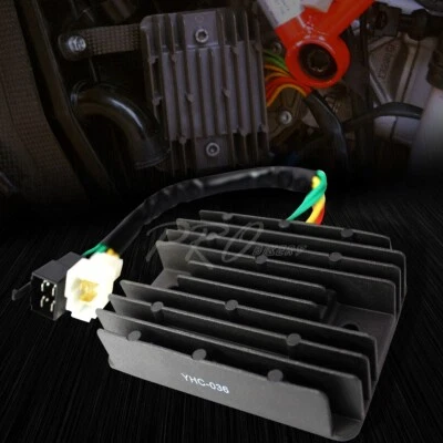 Regulador de voltaje original/rectificador VR para Ducati 748/Monster 600-916/Sport 54040111C Foto 1 de 2