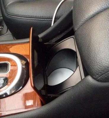 2003-2006 Mercedes-Benz W220 FRONT CUP DRINK HOLDER S600 S500 S350 S55 S430 AMG - Image 1 of 3